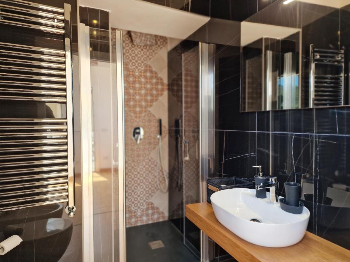 Savarese Luxury Palace Apartment Vico Equense Luaran gambar