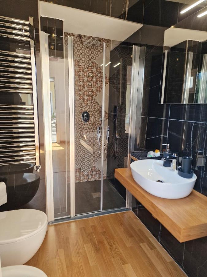 Savarese Luxury Palace Apartment Vico Equense Luaran gambar