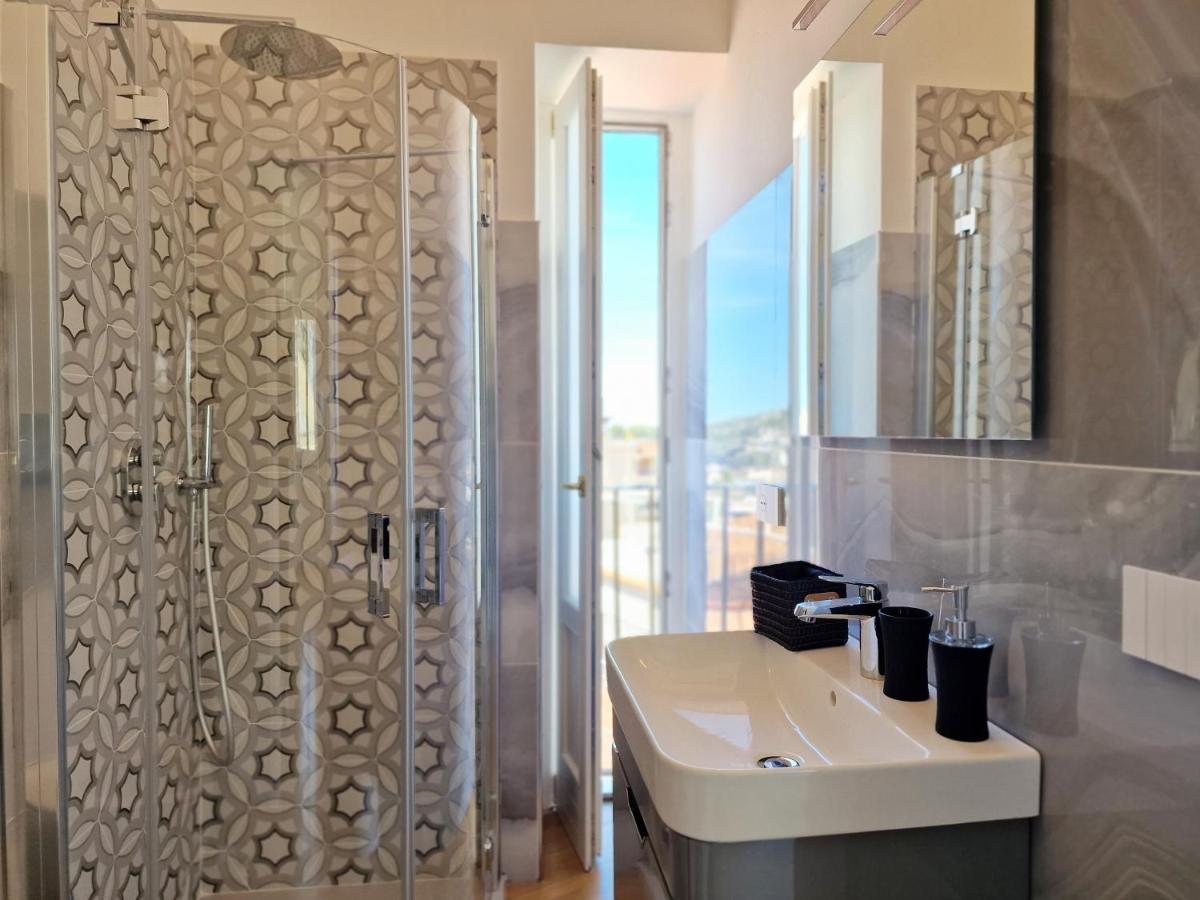 Savarese Luxury Palace Apartment Vico Equense Luaran gambar